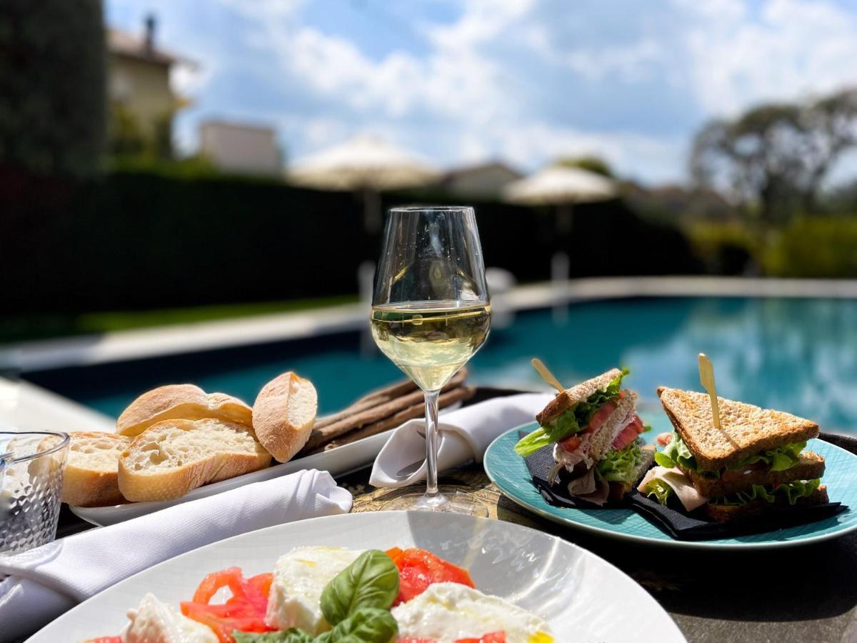 Corte Gondina Boutique Hotel Ла Мора Екстериор снимка